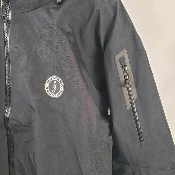 NWT Mustang Survival Guide Jacket Black Waterproof Hooded Sz M - Picture 4 of 11